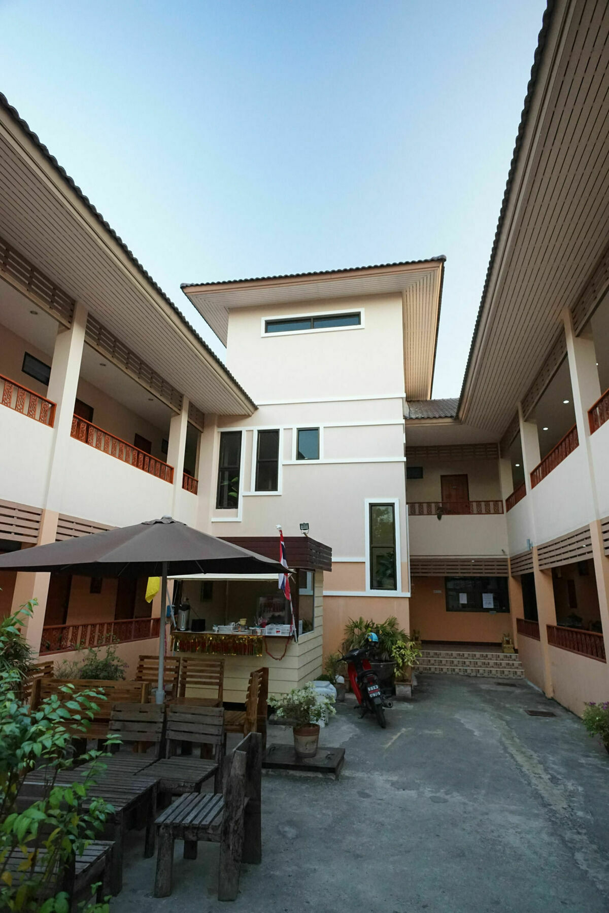Banlanna Hotel Lampang Dış mekan fotoğraf