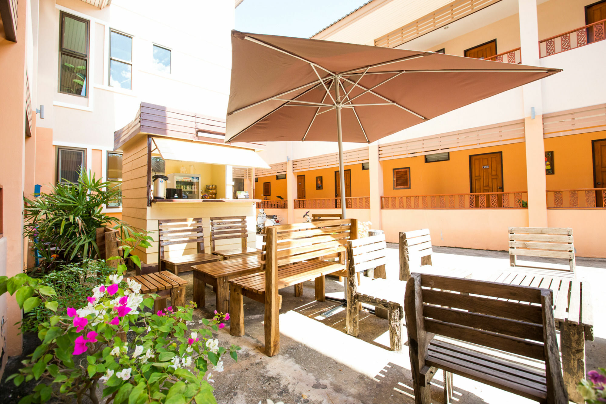 Banlanna Hotel Lampang Dış mekan fotoğraf