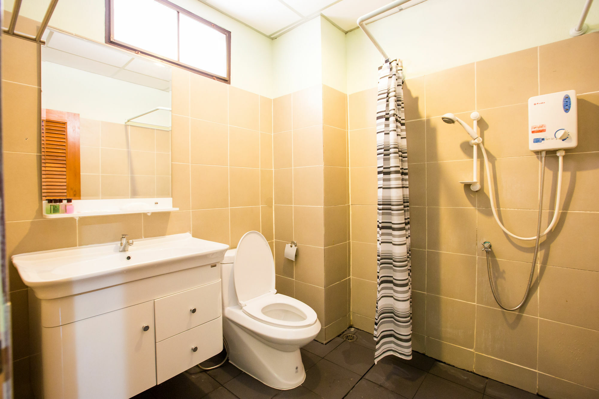 Banlanna Hotel Lampang Dış mekan fotoğraf